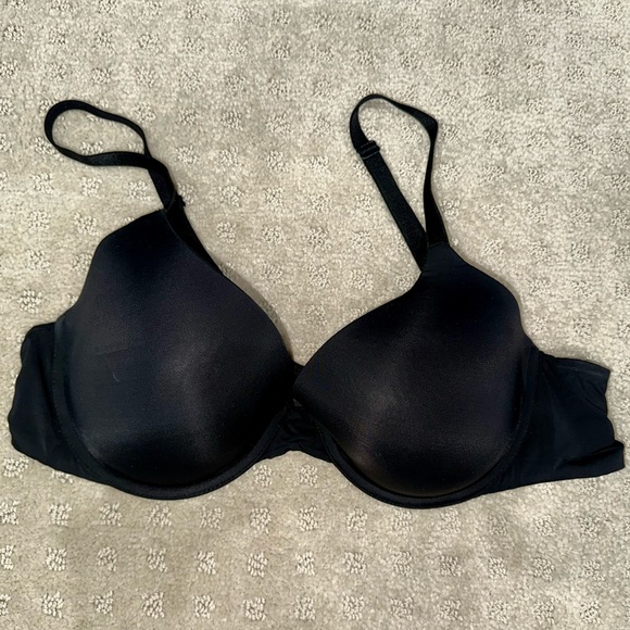 Victoria's Secret Intimates & Sleepwear Black Vs Lightly Lined Demi